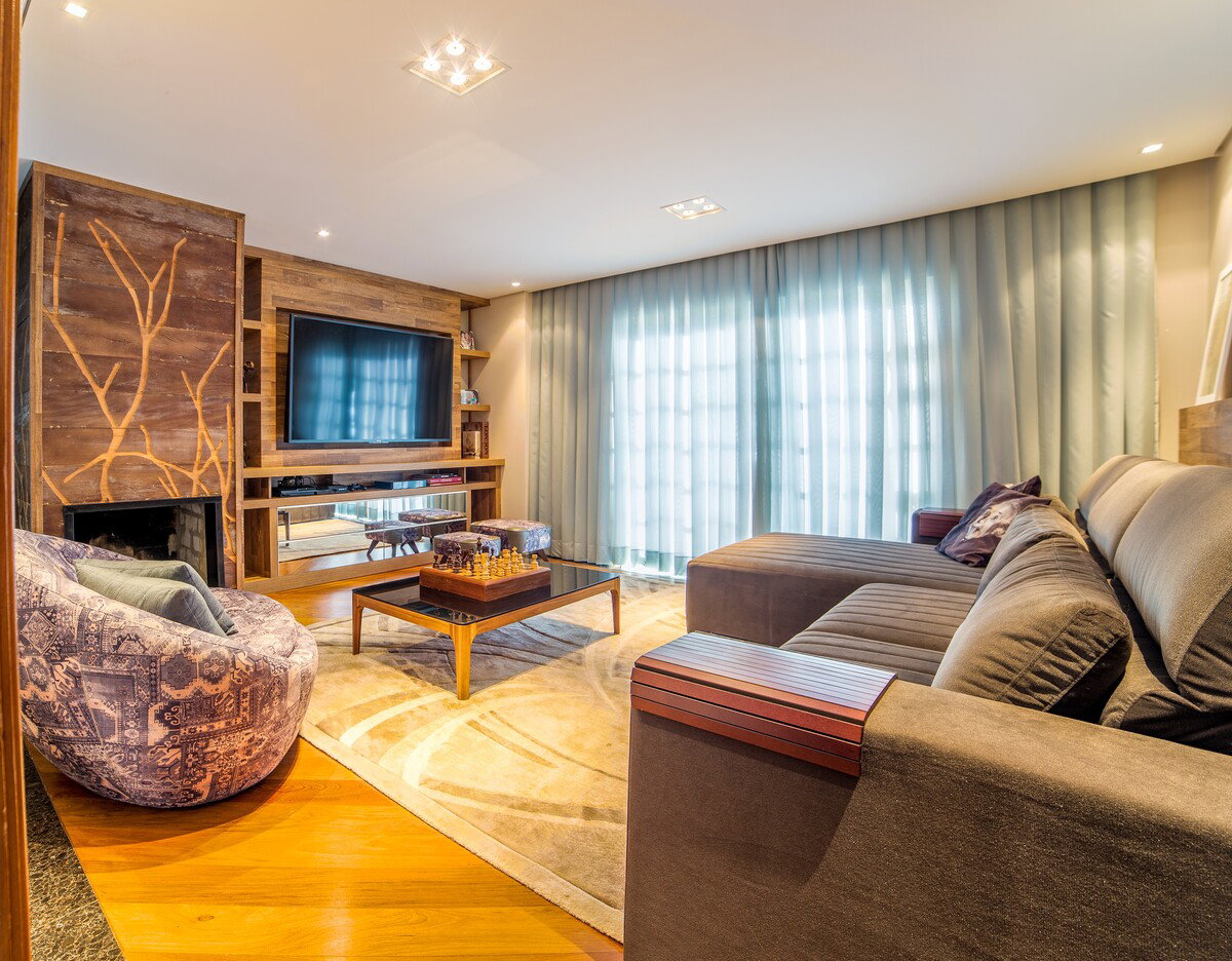 Online Design by Liana S.