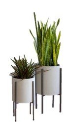 Online Designer Combined Living/Dining Pratcher 2-Piece Iron Pot Planter Set