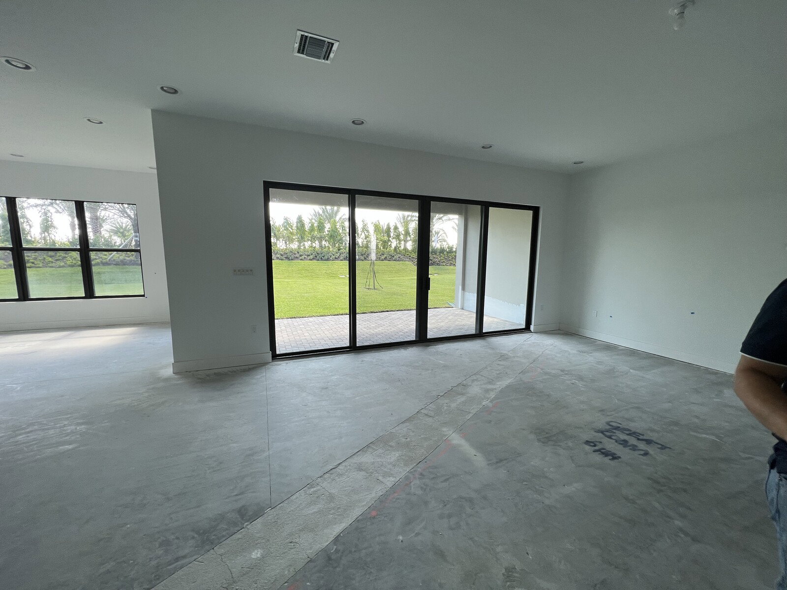 Living Room Dining Room Combo online interior designers
