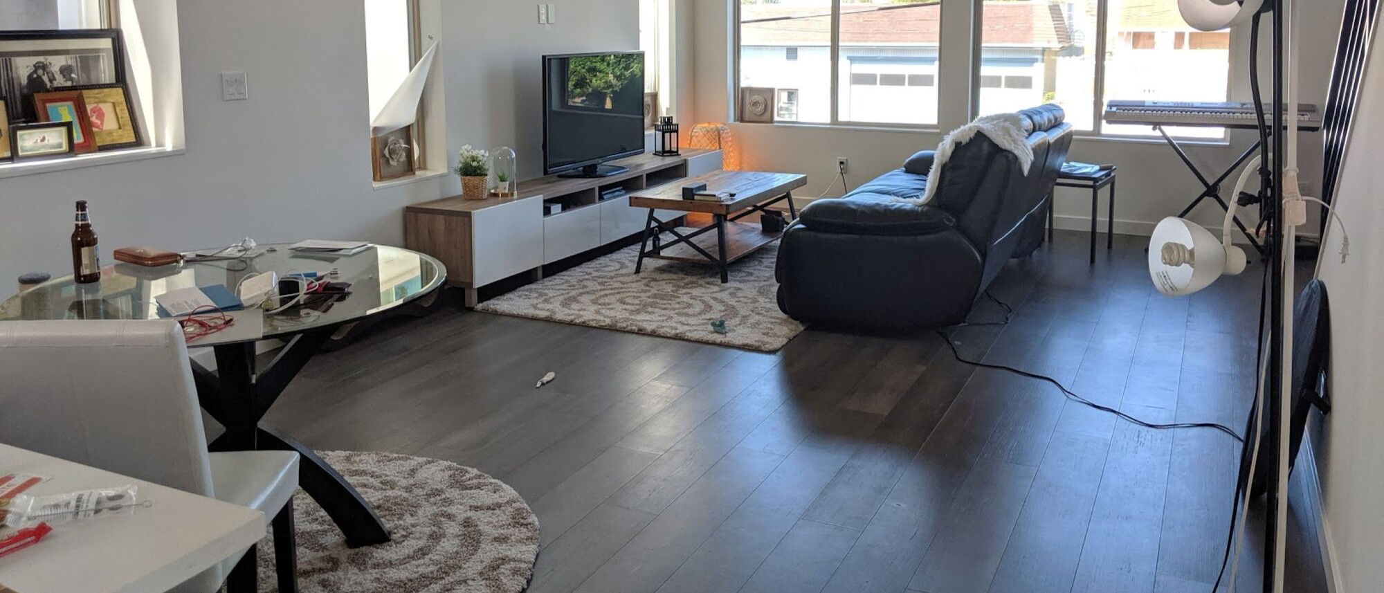 Diseño de Sala de Estar y Comedor Moderno Boho - Foto Antes