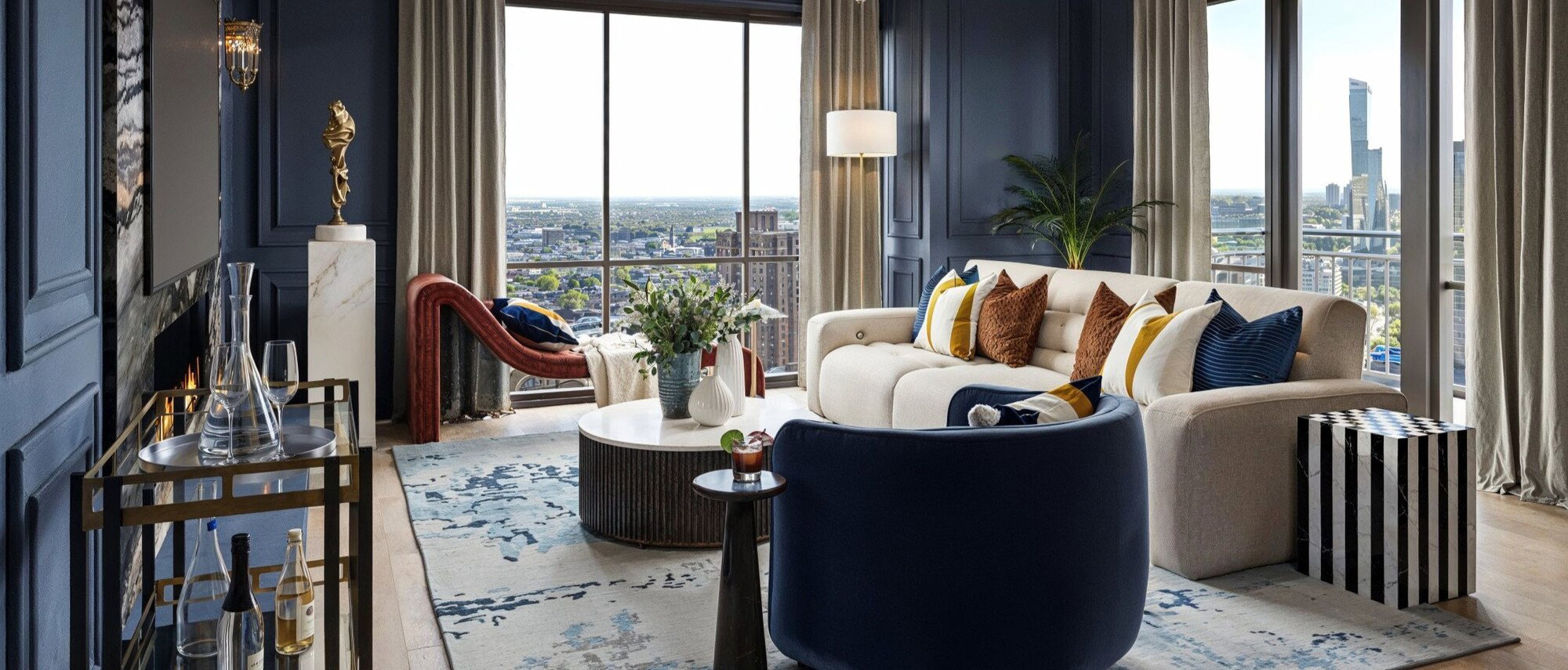 Transformación de Condominio Contemporáneo con Toques Modernos por los mejores diseñadores de interiores de Huntsville