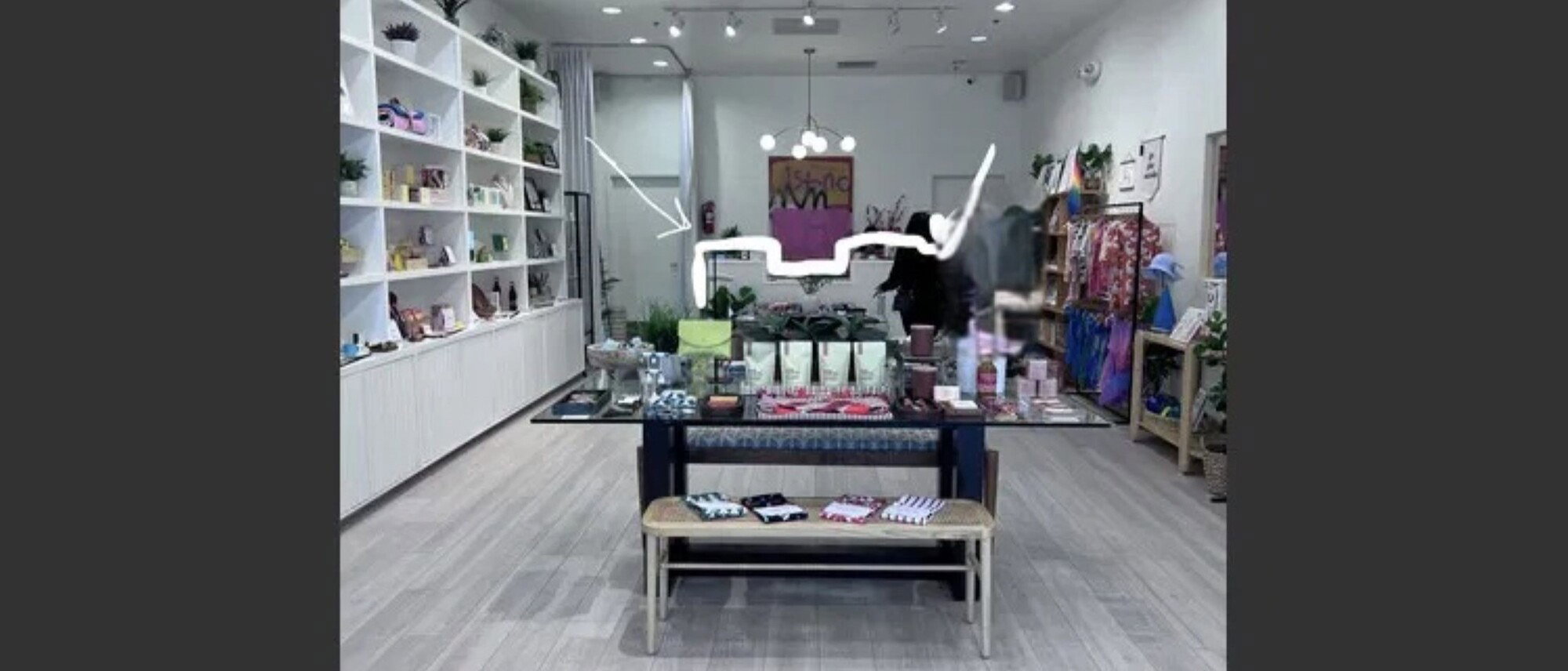 Diseño de Joyería Chic y Acogedor - Foto Antes de Denys