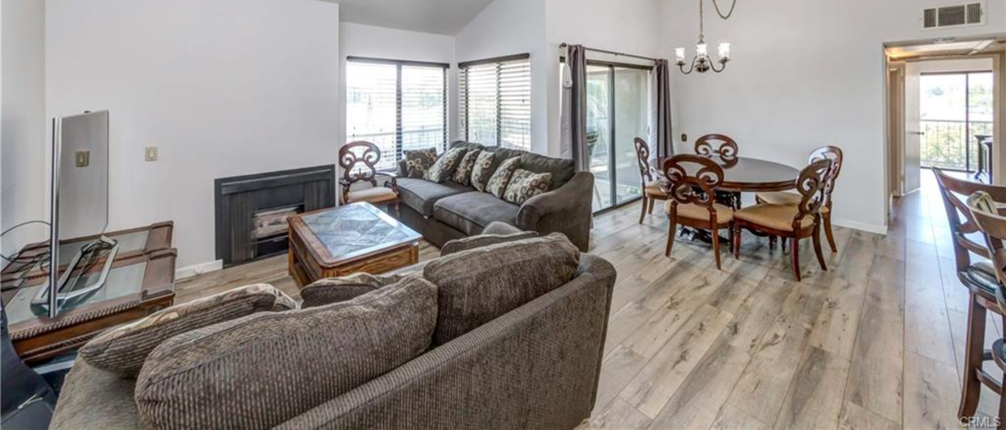 Transformación de casa con techo abovedado moderno - Foto antes