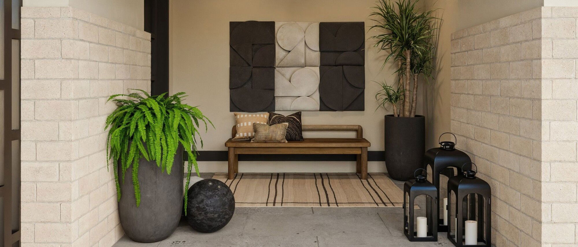 Modern Contemporary Entrance & Hallway Design