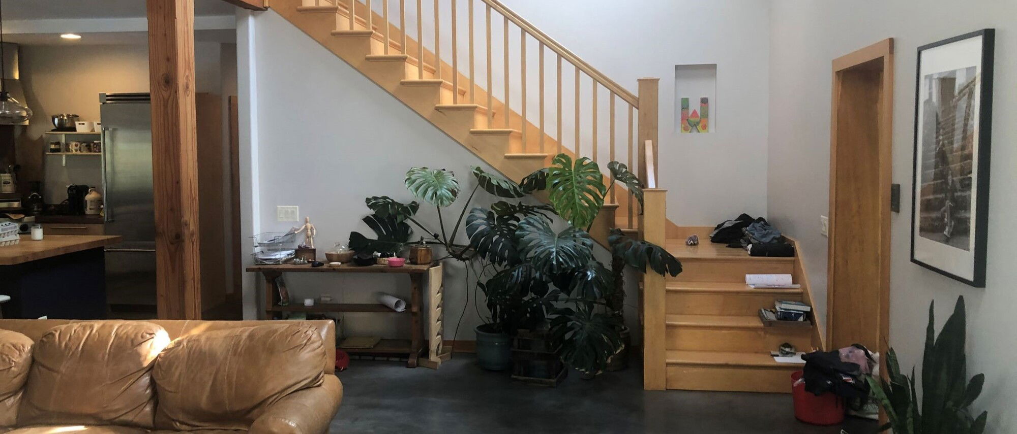 Diseño refinado y ecléctico de sala de estar y comedor - Foto antes