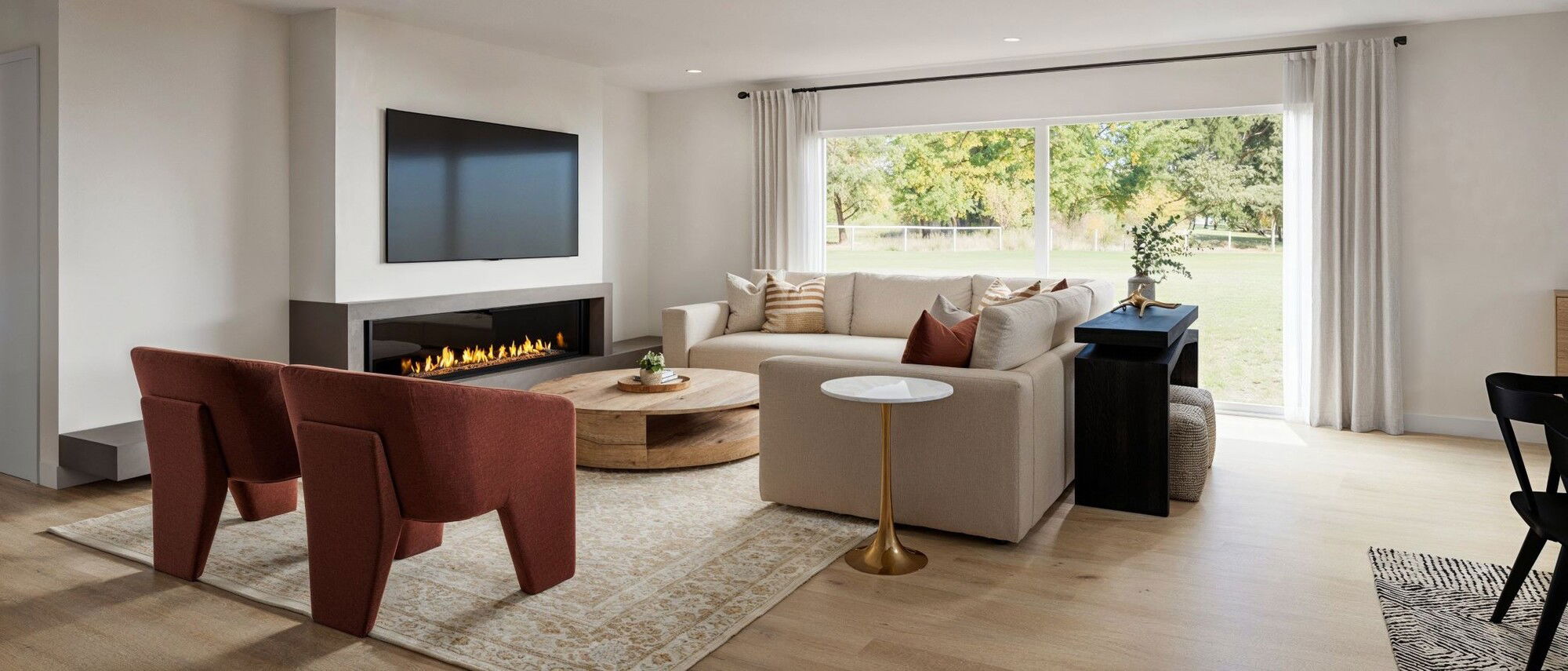 Fresh & Comfortable Home Design by top San Francisco interior designers