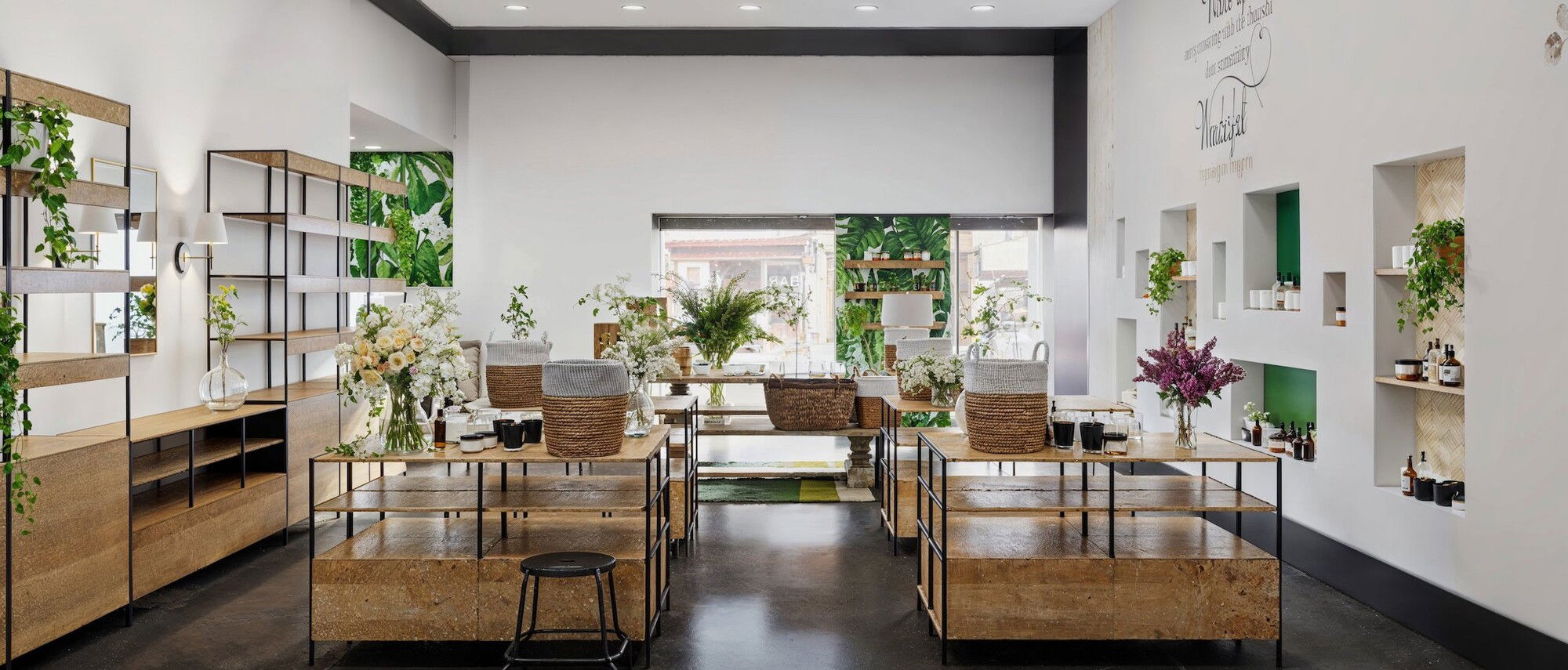 Interior de la tienda de cosméticos natural ecléctico - Renderizado después