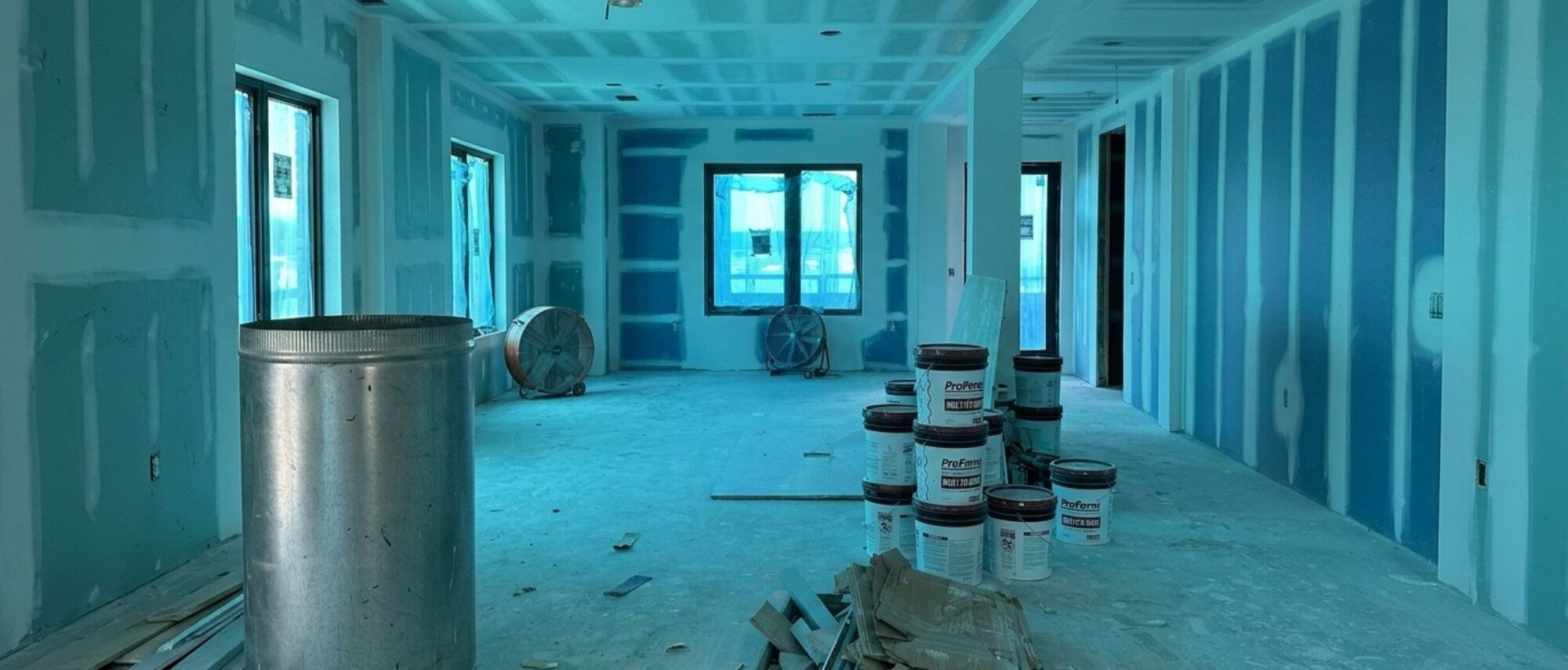 Modern Luxury Combined Living & Dining Design-Amish Before Photo