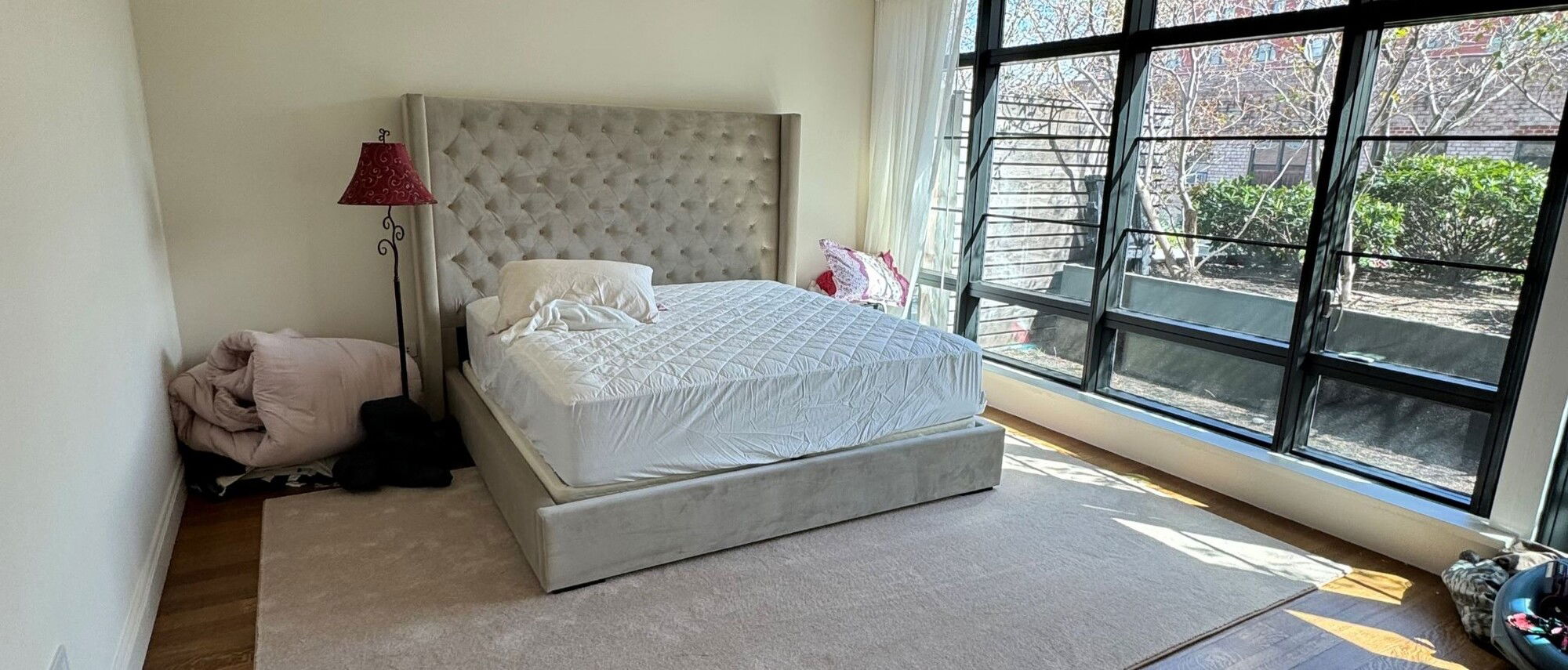 Renovación Serene del Dormitorio Principal - Foto Antes