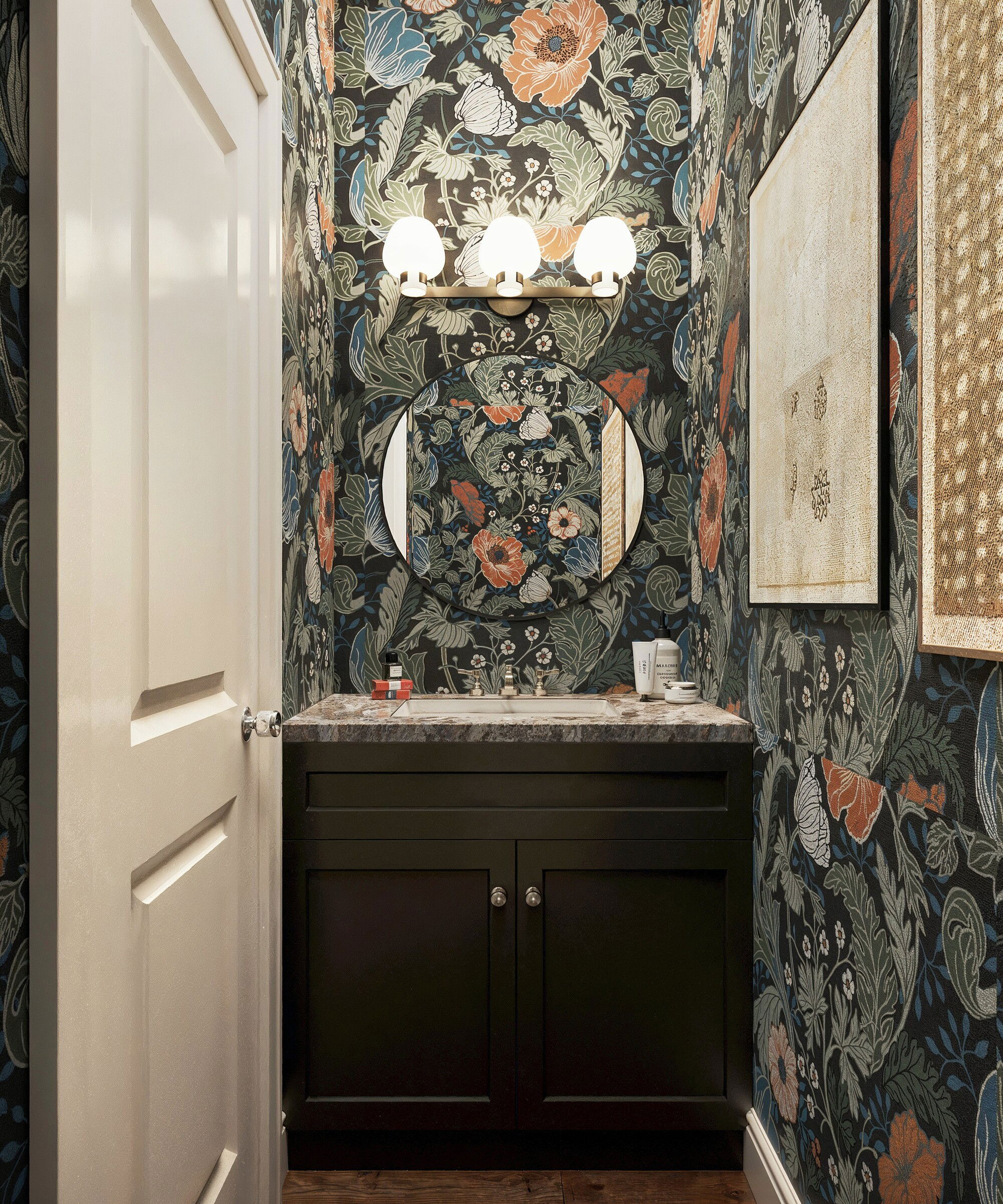 Online Designer Bathroom 3D Model 2