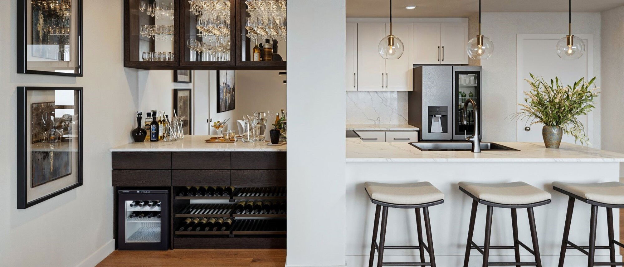 Diseño Interior Contemporáneo de Oro - Renderizado Después