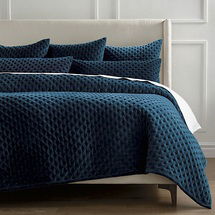 Online Designer Bedroom Rumi Velvet Bedding - Teal Quilt