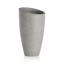 Online Designer Patio Planter 1