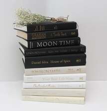 Online Designer Bedroom 10 Decorative Black or White Books by the Foot 