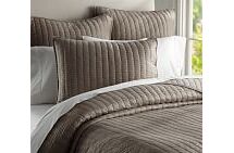 Online Designer Bedroom Quilt