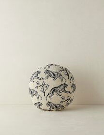 Online Designer Living Room Tiger Jacquard Round Pillow