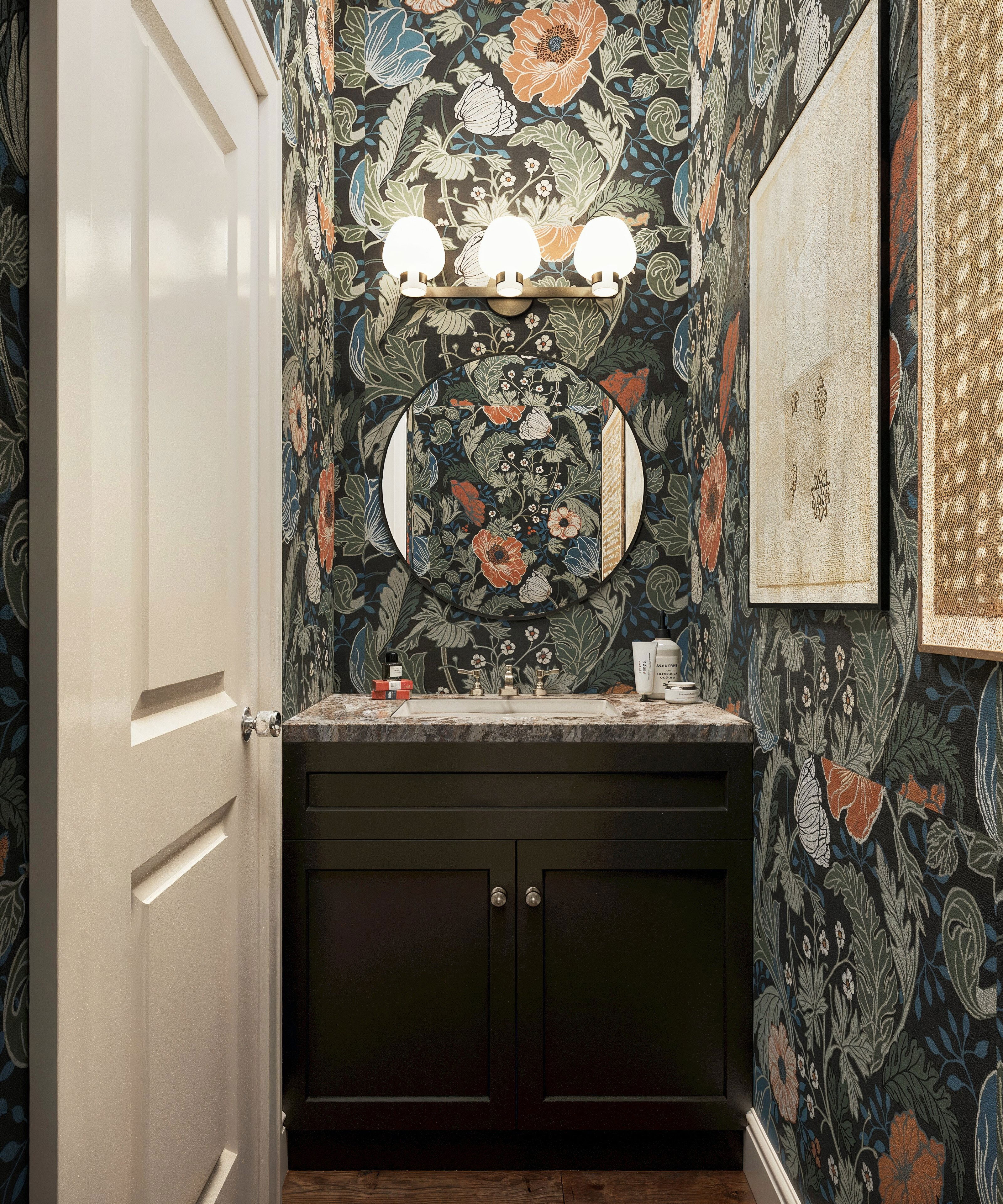 Online Designer Bathroom 3D Model 2