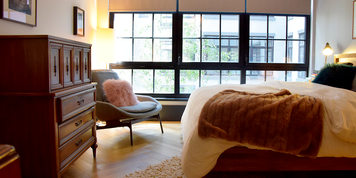 Online design Contemporary Bedroom by Karin L. thumbnail