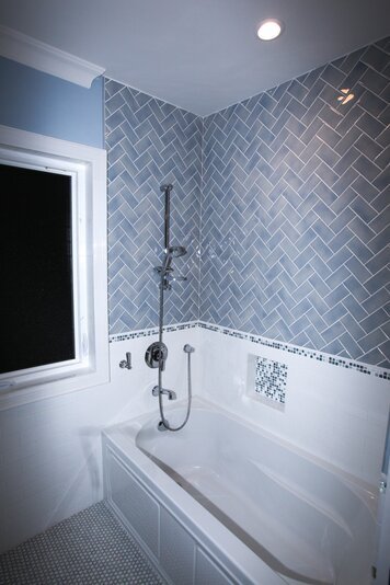 Online design Transitional Bathroom by Muna S. thumbnail