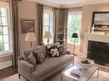 Online design Traditional Living Room by Gretchen F. thumbnail