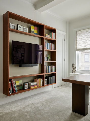 Online design Transitional Home/Small Office by Leonora M. thumbnail