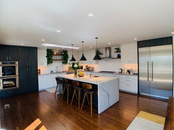 Online design Modern Kitchen by Victoria S. thumbnail
