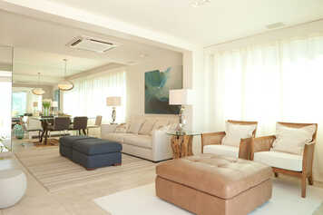 Online design Transitional Combined Living/Dining by Renata B. thumbnail