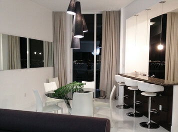 Online design Modern Dining Room by Renata B. thumbnail