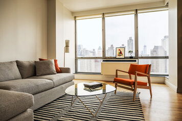 Online design Modern Living Room by Leonora M. thumbnail