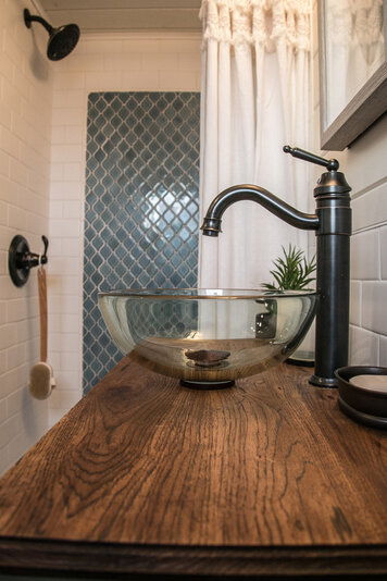 Online design Transitional Bathroom by Lindsey O. thumbnail