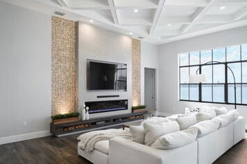 Online design Transitional Living Room by Taize M. thumbnail