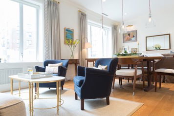Online design Combined Living/Dining by Peti L. thumbnail