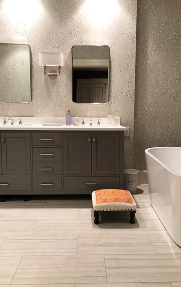 Online design Transitional Bathroom by Courtney B. thumbnail
