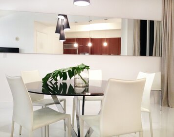 Online design Modern Dining Room by Renata B. thumbnail