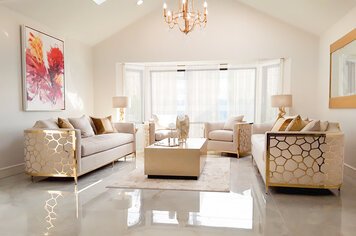 Online design Glamorous Living Room by Jasmine S. thumbnail
