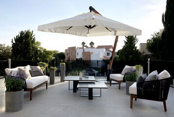 Online design Contemporary Patio by Arlen A. thumbnail