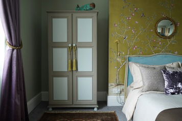 Online design Bedroom by Peti L. thumbnail