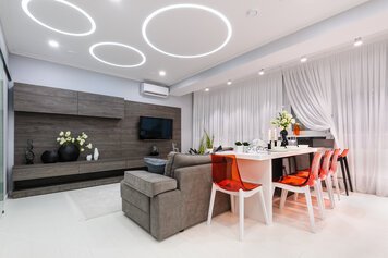 Online design Contemporary Combined Living/Dining by Irina R. thumbnail