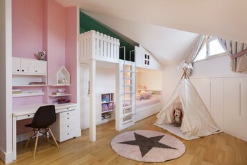 Online design Contemporary Kids Room by Meric S. thumbnail