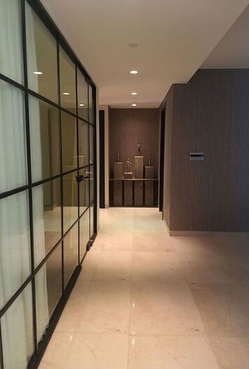 Online design Contemporary Hallway/Entry by Brinda K. thumbnail