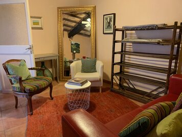 Online design Country/Cottage Living Room by Karin L. thumbnail