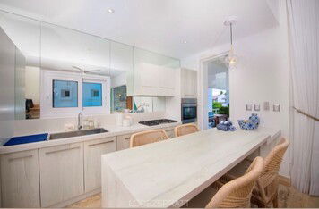 Online design Beach Kitchen by Taize M. thumbnail