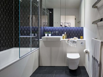 Online design Modern Bathroom by Monika V. thumbnail