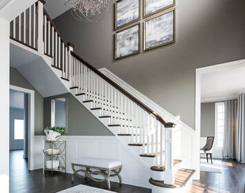 Online design Traditional Hallway/Entry by MaryBeth C. thumbnail