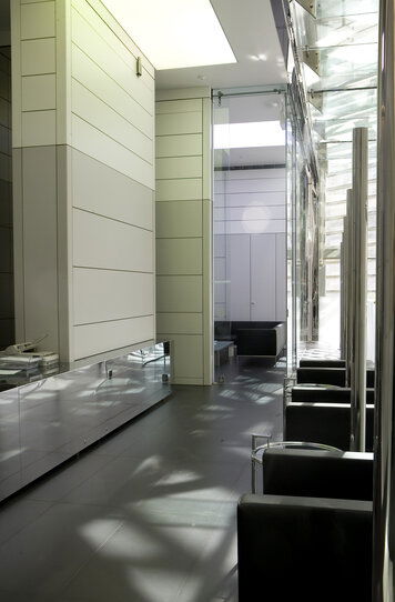 Online design Contemporary Business/Office by Roula S. thumbnail