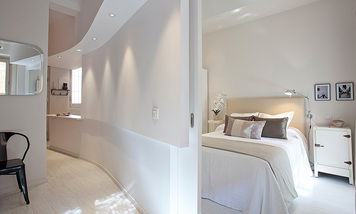 Online design Modern Bedroom by Henrika T. thumbnail