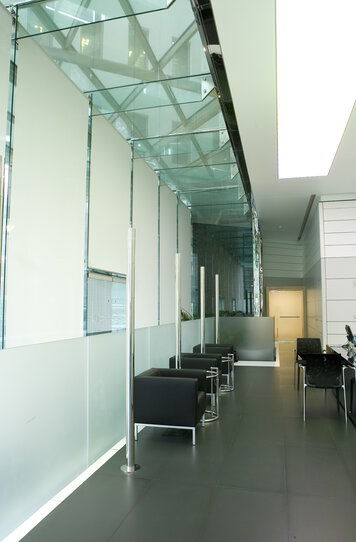 Online design Contemporary Business/Office by Roula S. thumbnail