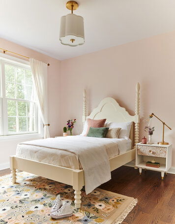 Online design Glamorous Bedroom by Amy C. thumbnail