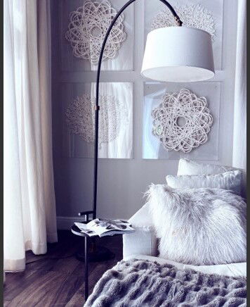 Online design Transitional Living Room by Taize M. thumbnail