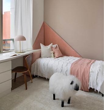 Online design Glamorous Bedroom by Gianna M. thumbnail